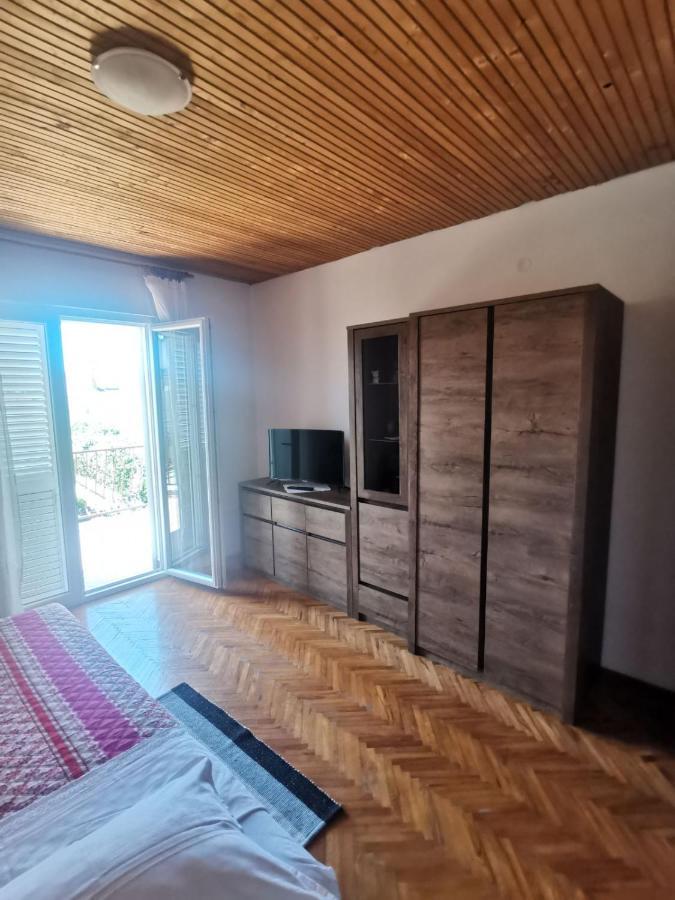 Emily Apartment Биоград на Мору Екстериор снимка